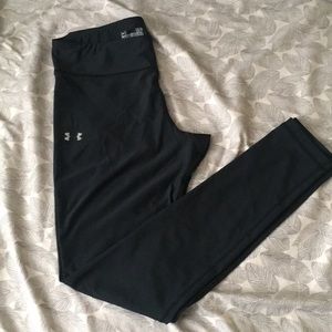 UA heatgear leggings